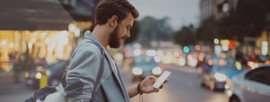 Man-met-telefoon